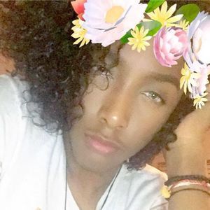 Meet your Posher, Thomás